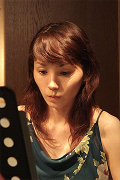 石川千草さん(ピアノ)